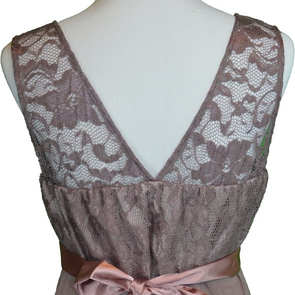 NWT Maternity Maxi Dress Mauve With Lace Trim & Sash. Soft material. - Picture 5 of 8